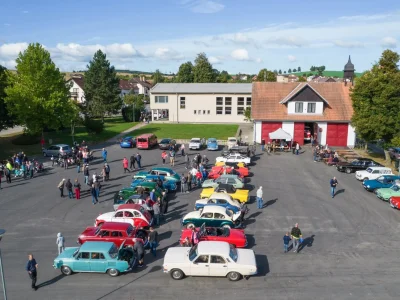 Náves, Hodice – fotografie 1